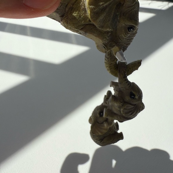 Decor 🐘 3PC Elephant Hug Baby Resin Figurine Set – Cute Miniature Home Décor - Picture 4 of 16